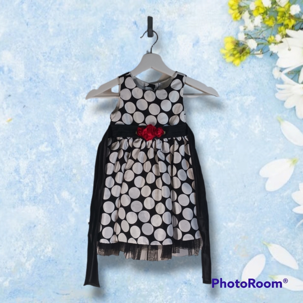 Young land baby dress size 3t black and white polkadots